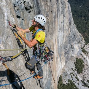 scary Hooking El Capitan Yosemite Big Wall Techno klettern aid climbing Stefan Brunner