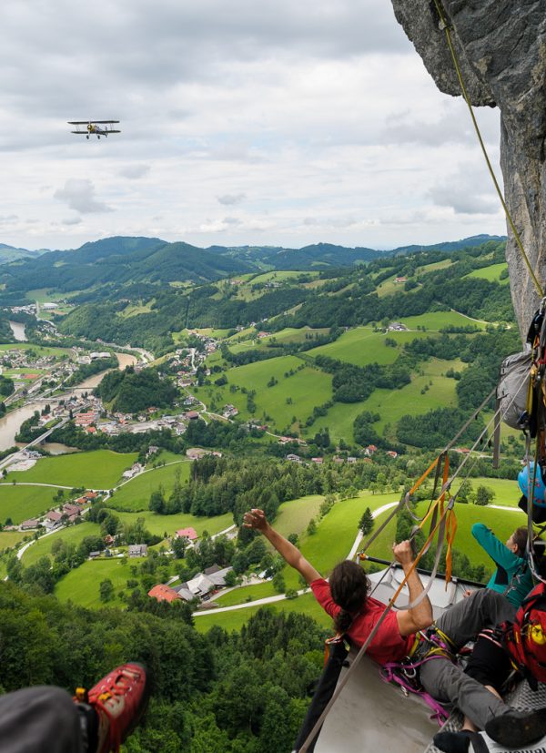 Portaledge Biwak Wandbiwak Big Wall training Flugzeug