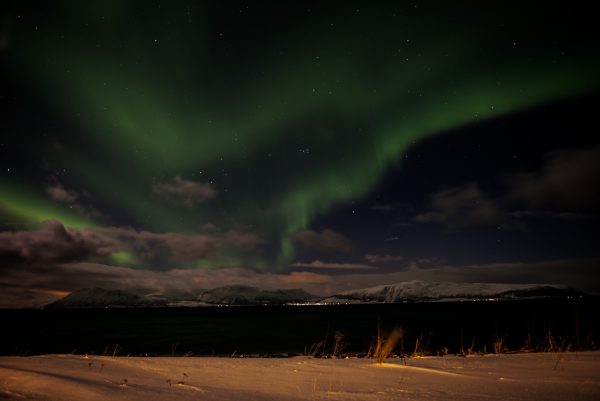 Lyngen Alps skiing aurora borealis Nordlicht